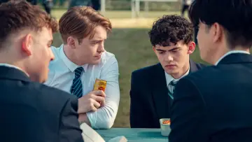 Backdrop к сериалу "Heartstopper" #1375814