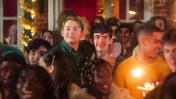 Backdrop к сериалу "Heartstopper" #1375825