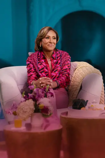 Poster for the TV series "Turning the Tables with Robin Roberts" #1851460