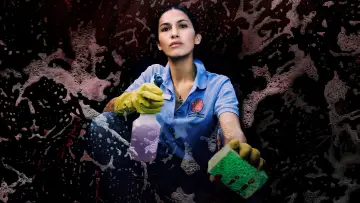 Backdrop for the TV series "The Cleaning Lady" #1299781