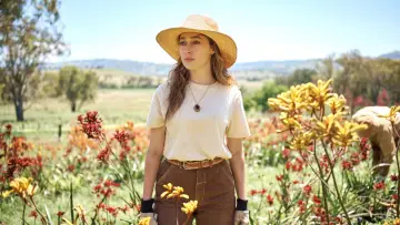 Backdrop for the TV series "The Lost Flowers of Alice Hart" #1809900