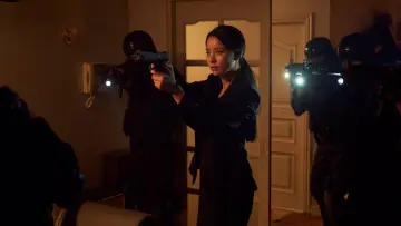 Backdrop к сериалу "Moving" #1384671