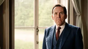 Backdrop к сериалу "Professor T" #1223102