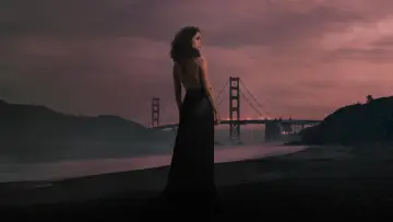 Backdrop for the TV series "Surface" #1370725