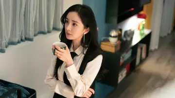 Backdrop for the TV series "She and Her Perfect Husband" #1812034