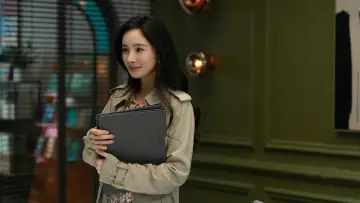 Backdrop for the TV series "She and Her Perfect Husband" #1812035