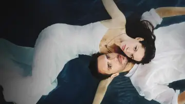 Backdrop к сериалу "Deeply" #1409028