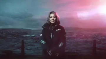 Backdrop к сериалу "Annika" #1451320