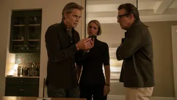 Backdrop к сериалу "Full Circle" #1426410
