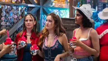 Backdrop for the TV series "The Sex Lives of College Girls" #1340443