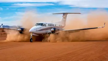Backdrop for the TV series "RFDS: Royal Flying Doctor Service" #1552021