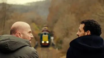 Backdrop for the TV series "The French Mans" #1442570