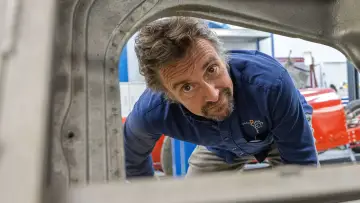Backdrop for the TV series "Richard Hammond