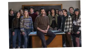Backdrop for the TV series "A Professor" #1670991