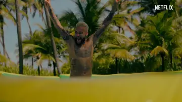 Backdrop for the TV series "Neymar: The Perfect Chaos" #1464467