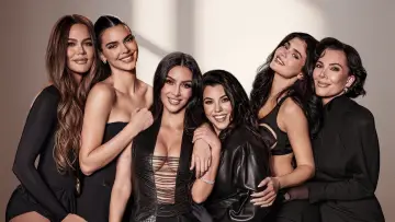 Backdrop к сериалу "The Kardashians" #1378383