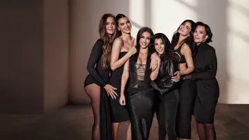 Backdrop к сериалу "The Kardashians" #1378409