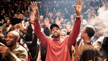 Backdrop for the TV series "jeen-yuhs: A Kanye Trilogy" #1673820