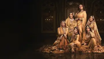Backdrop for the TV series "Heeramandi" #1446751