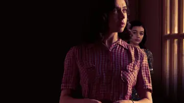Backdrop к сериалу "A Small Light" #1446340