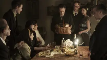 Backdrop к сериалу "A Small Light" #1446341