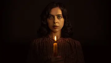 Backdrop к сериалу "A Small Light" #1446342