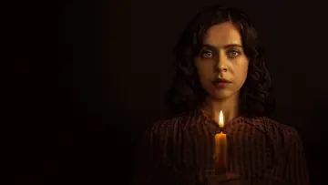 Backdrop к сериалу "A Small Light" #1446345