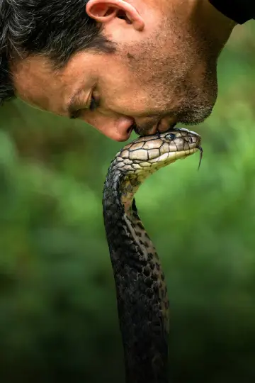 Poster for the TV series "David Blaine: Do Not Attempt" #1538654