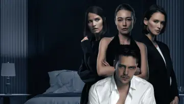 Backdrop for the TV series "The Dolls" #1658095