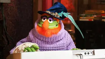 Backdrop for the TV series "The Muppets Mayhem" #1721275