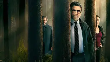 Backdrop for the TV series "Three Pines" #1592852