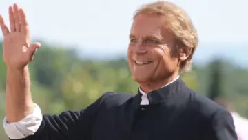 Backdrop к сериалу "Father Matteo" #1311780