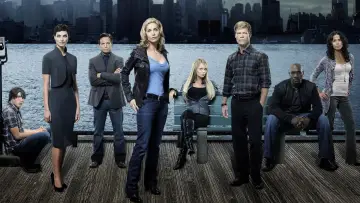 Backdrop for the TV series "V" #1392457