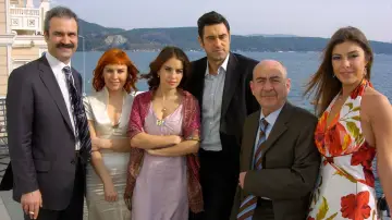 Backdrop for the TV series "From the Lips to the Heart" #1436064