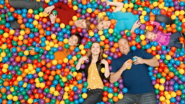 Backdrop к сериалу "Good Luck Charlie" #1325337