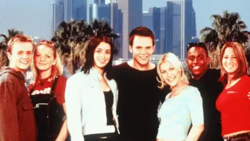Backdrop for the TV series "S Club 7" #1820613