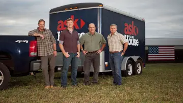 Backdrop к сериалу "Ask This Old House" #1392940