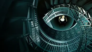 Backdrop к сериалу "The Watchful Eye" #1440789