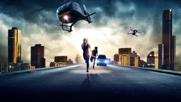 Backdrop for the TV series "Hunted" #1493147