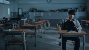 Backdrop к сериалу "Weak Hero" #1283740