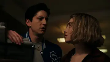 Backdrop к сериалу "School Spirits" #1376784