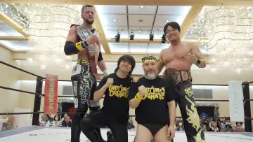 Backdrop к сериалу "DDT Pro-Wrestling" #1225845