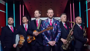 Backdrop for the TV series "The Horne Section TV Show" #1834143