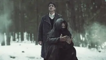Backdrop к сериалу "Creature" #1438492