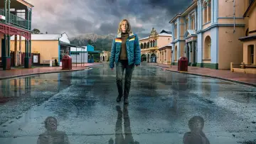 Backdrop for the TV series "Bay of Fires" #1481089