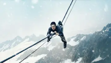 Backdrop к сериалу "Special Forces: World