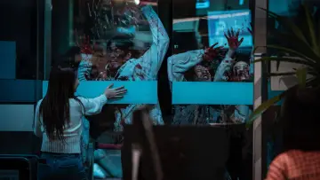 Backdrop к сериалу "Zombieverse" #1509377