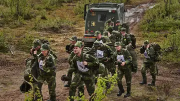 Backdrop for the TV series "Stars in Uniform" #1421181