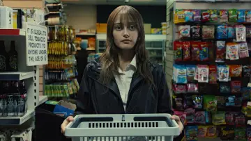 Backdrop к сериалу "Sweetpea" #1418770