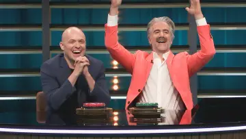 Backdrop for the TV series "LOL: Last One Laughing Nederland" #1741982